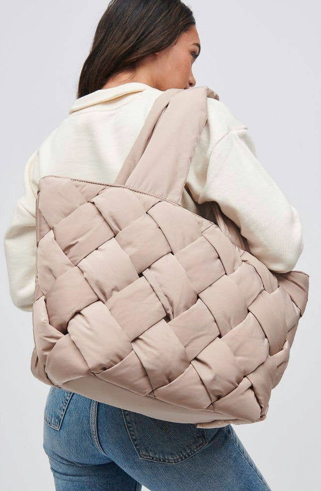 Large quilted puffer shopper bag