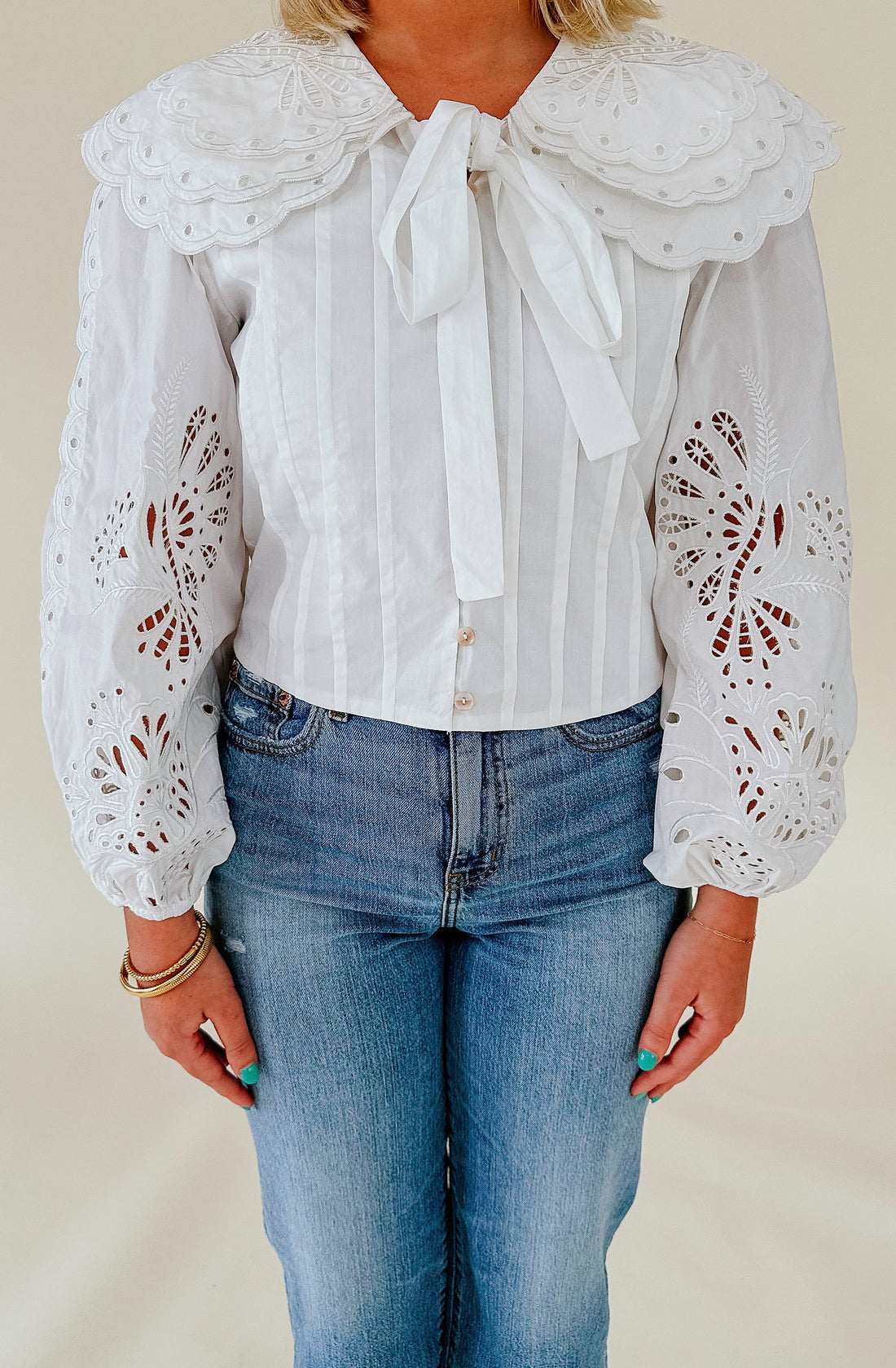 THE CASSANDRA COLLARED BLOUSE
