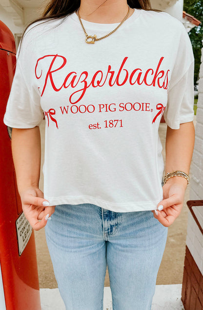 ARKANSAS BOW CROPPED TEE