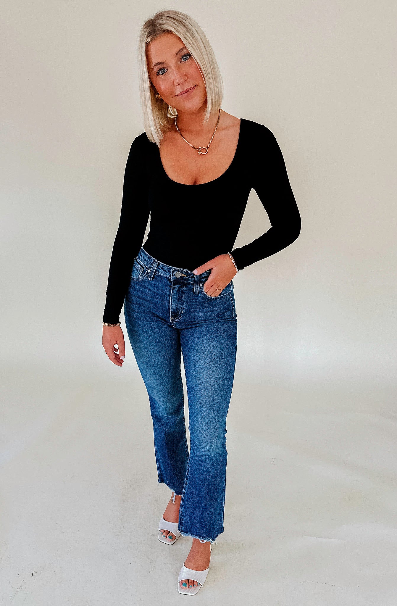 JUST BLACK VINTAGE CROP FLARE