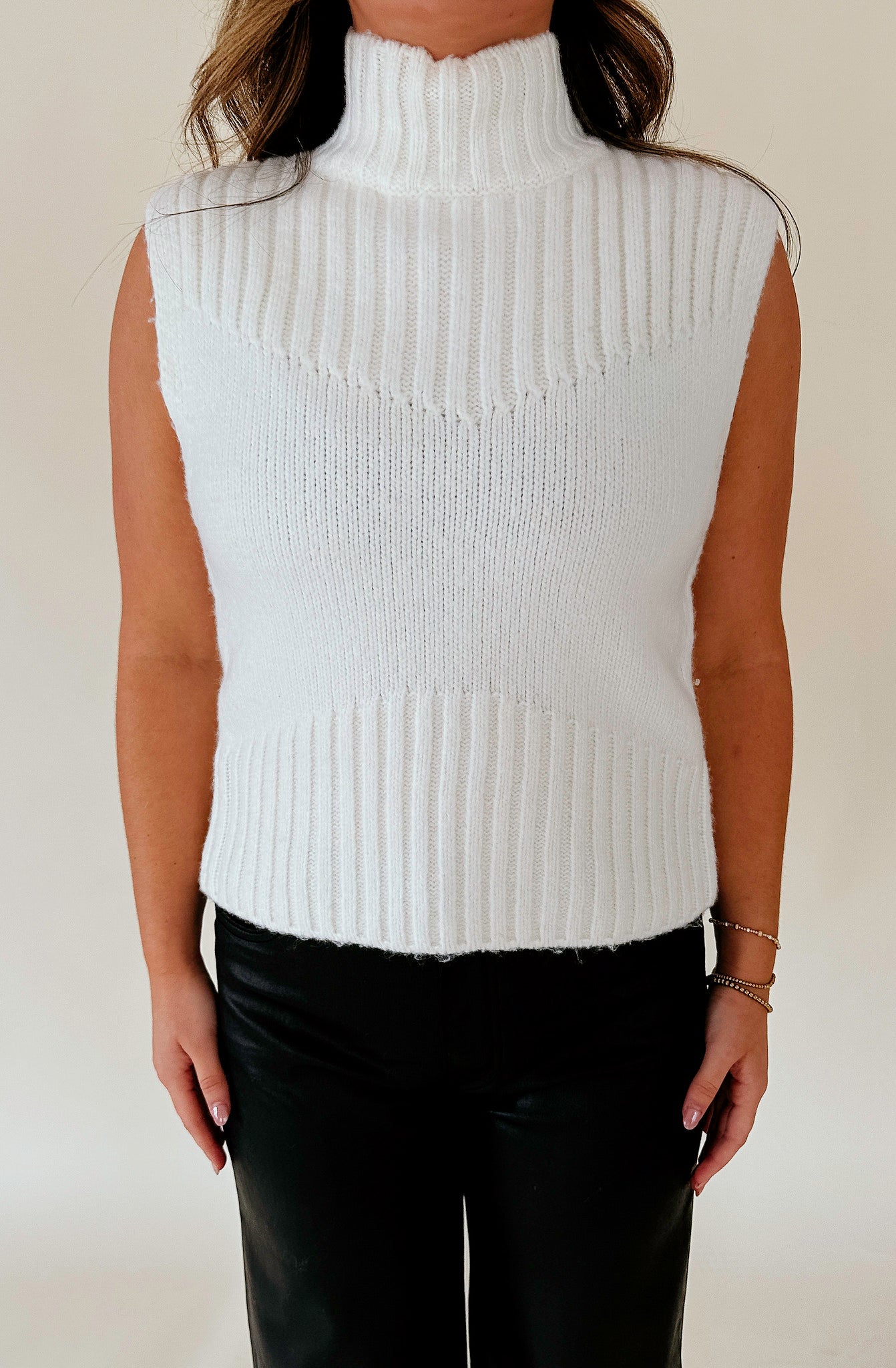 STEVE MADDEN SERIN SWEATER