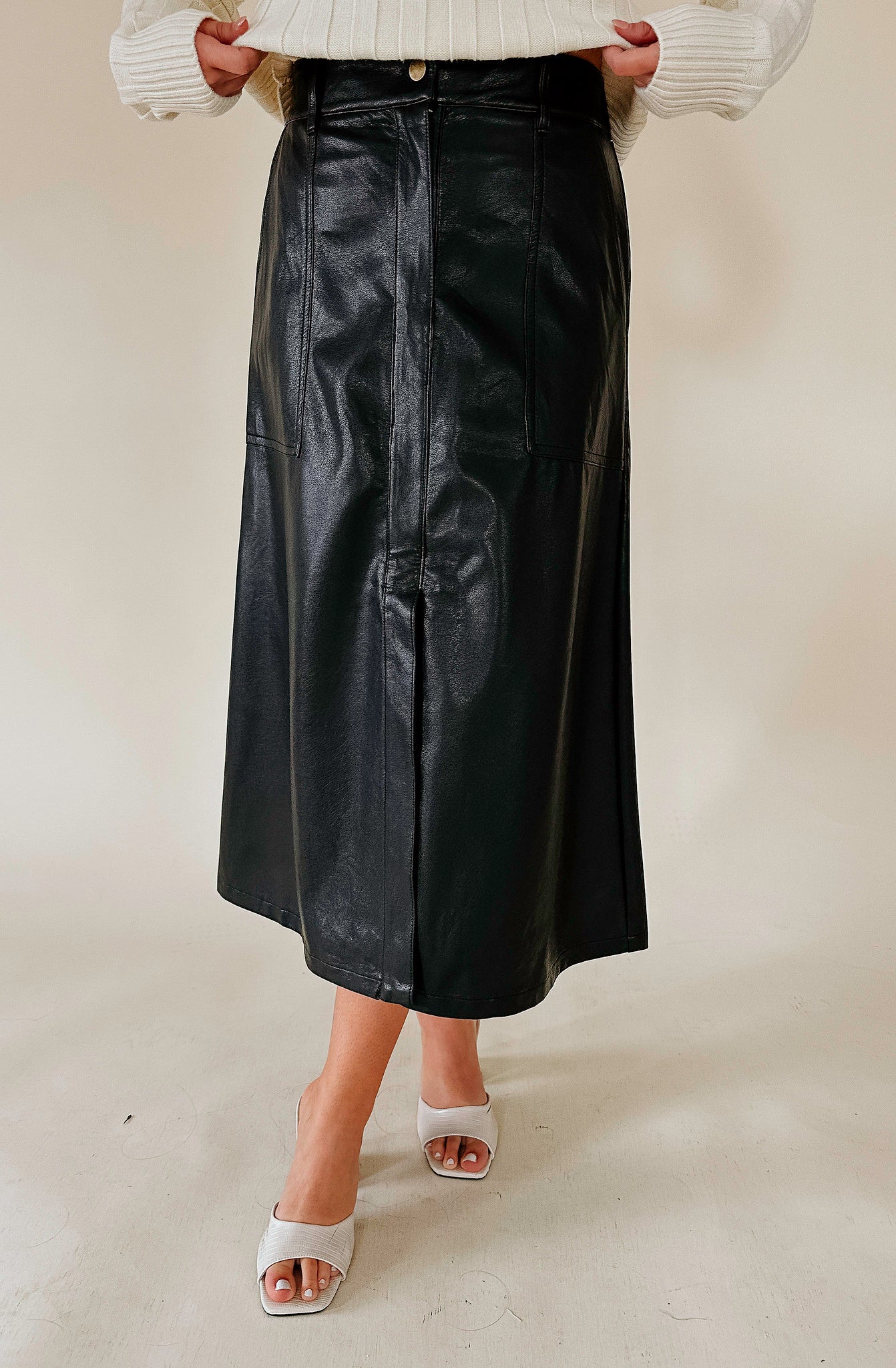 MADYSON  FAUX LEATHER SKIRT