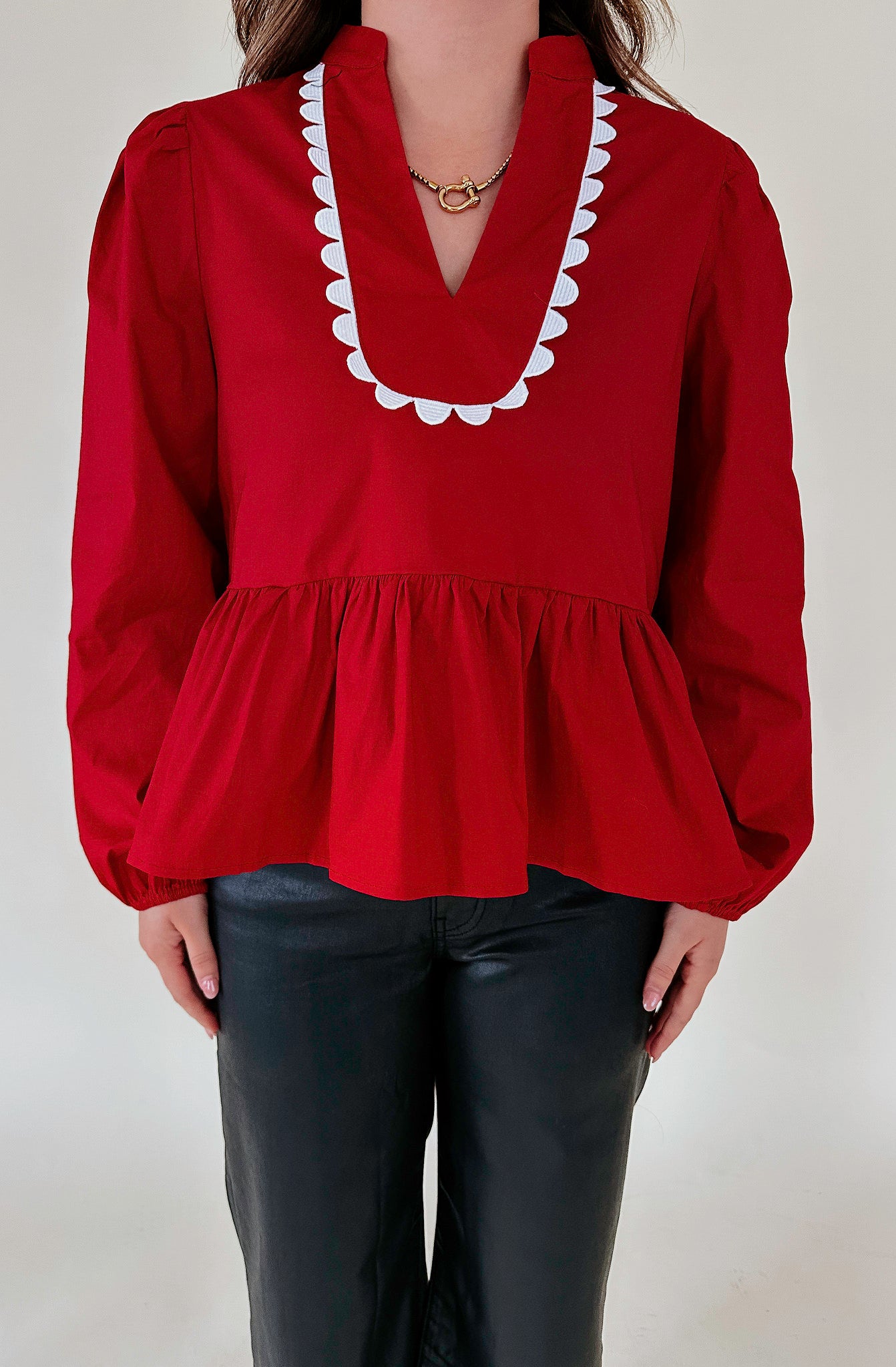 TOO SWEET SCALLOPED TOP