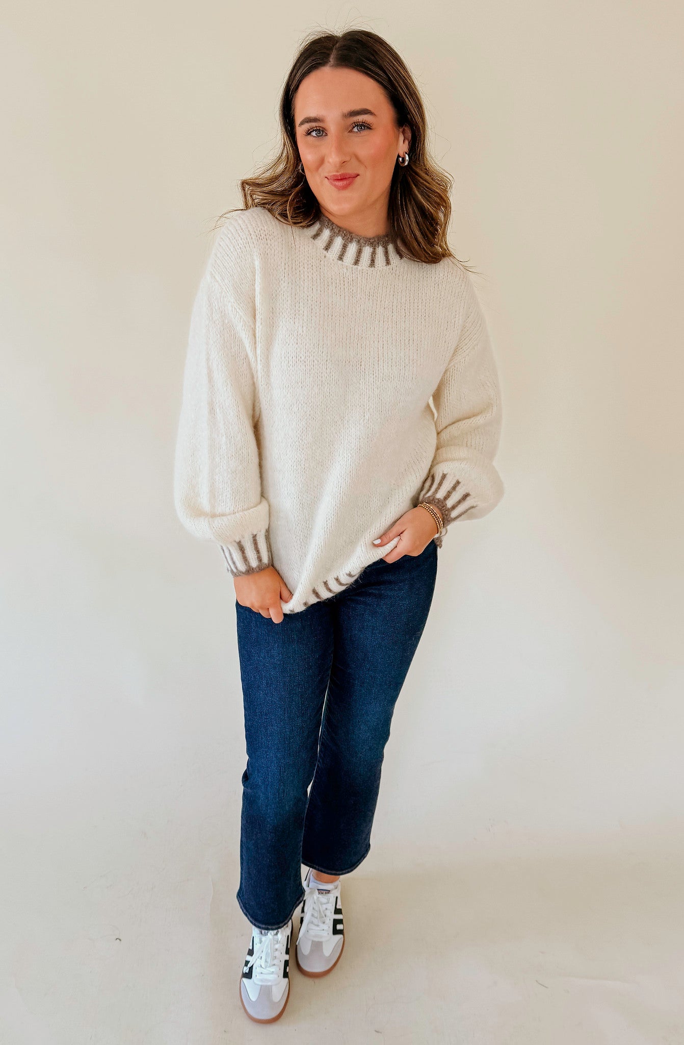 EAST SIDE EMBROIDERED TWO TONE SWEATER