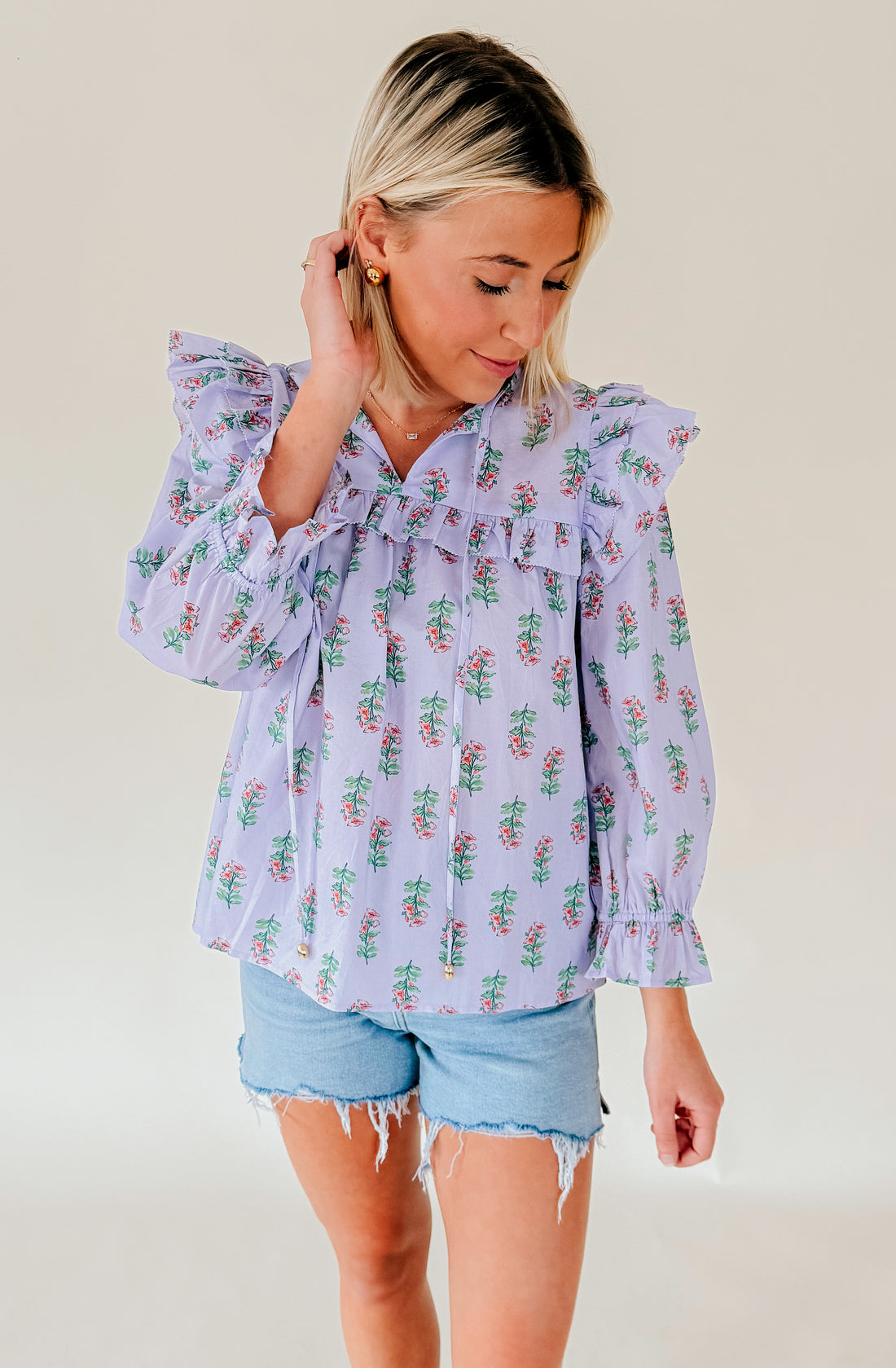 SPRING BLOOMS FLORAL BLOUSE